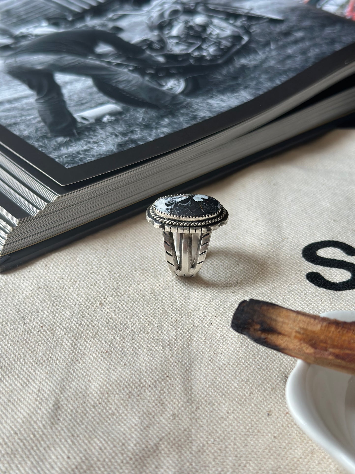 Bague “White Buffalo ” (T61)