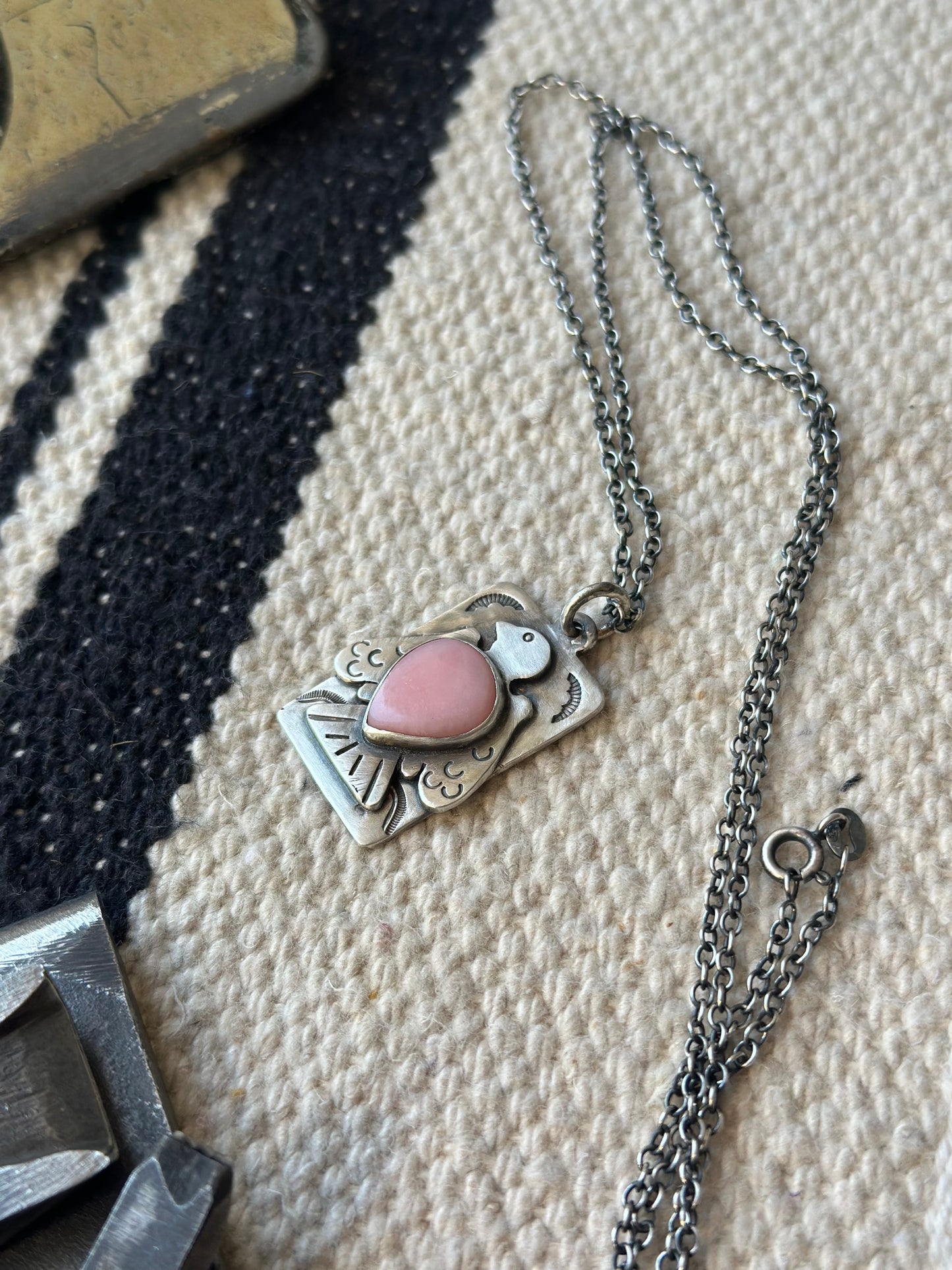 Collier “Purevian pink opal”
