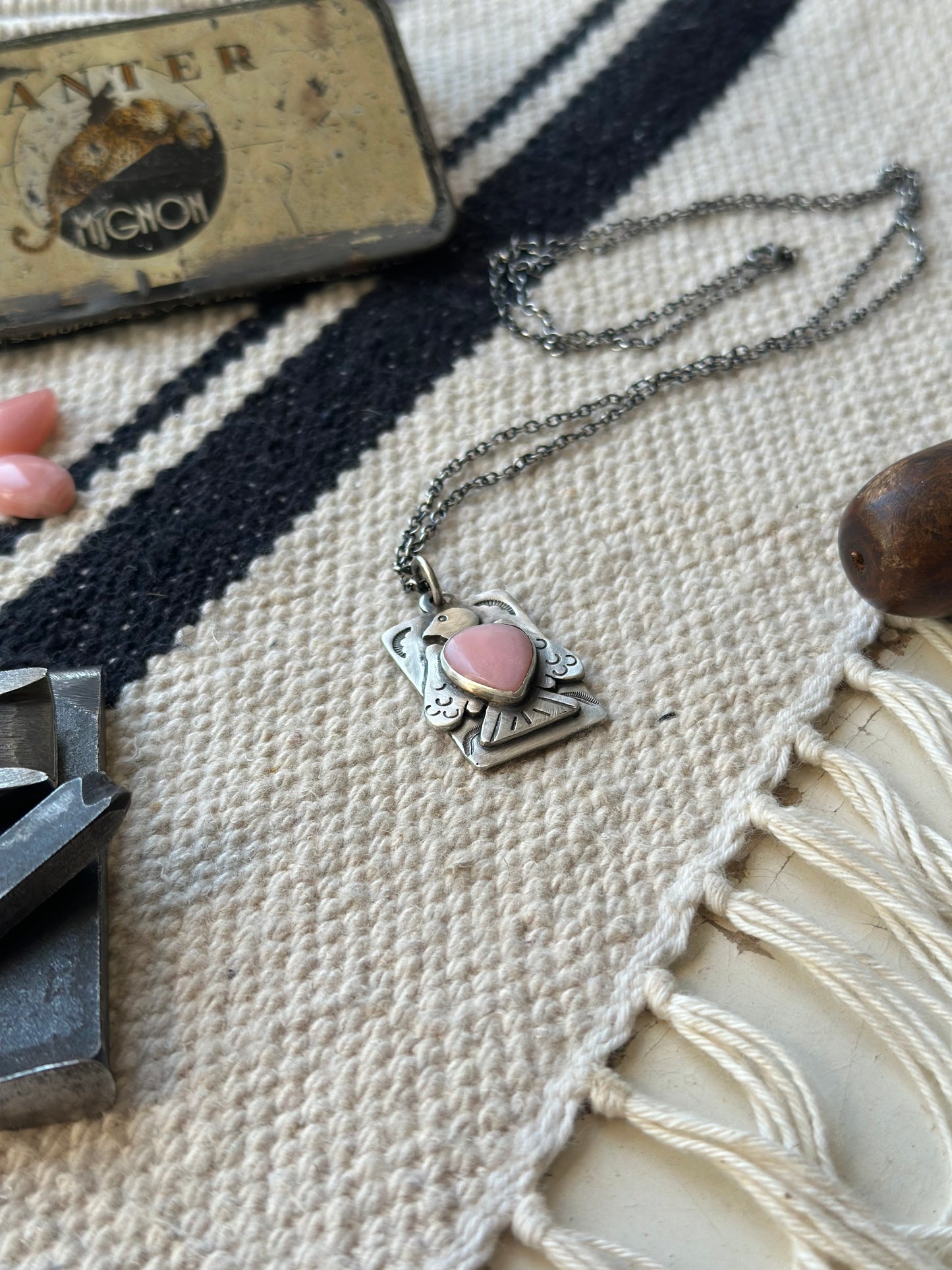 Collier “Purevian pink opal”