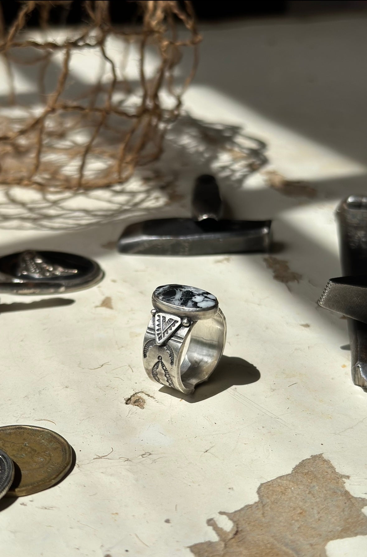 Bague “White Buffalo” (T63)