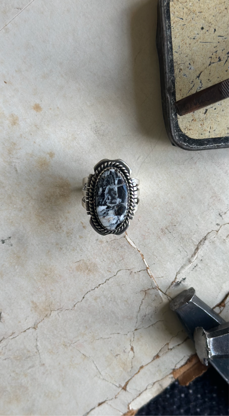 Bague “White Buffalo” (T50)