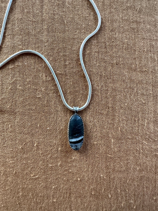 Collier “White Buffalo”